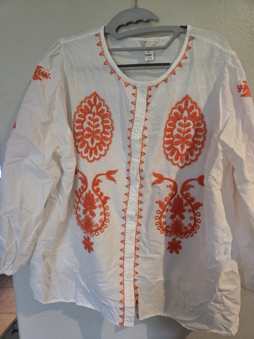 Cato Short White Blouse with Orange Embroidery Elastic Sleeve 18/20